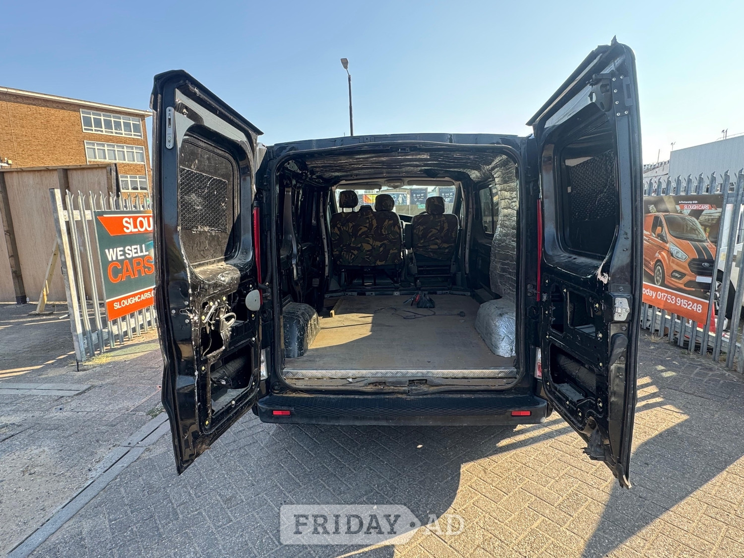 Renault Trafic 2010 - Vans & Commercial Vehicles