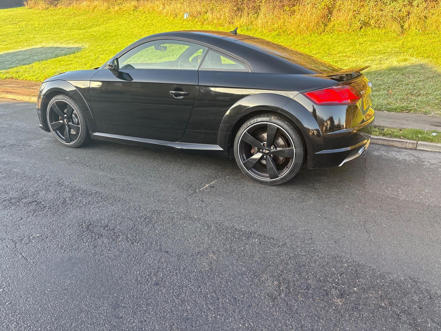 [ berth ]Audi TT