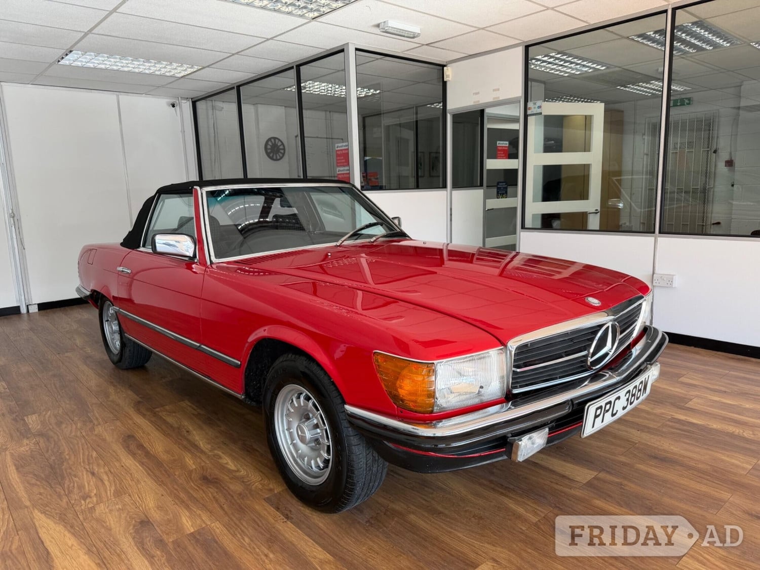 Mercedes-Benz 380 1981 in Sandhurst