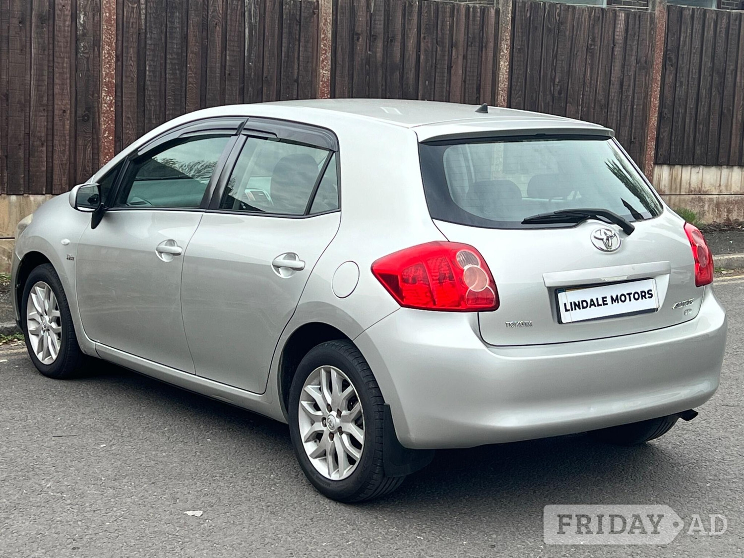 Toyota Auris 2007 - Cars