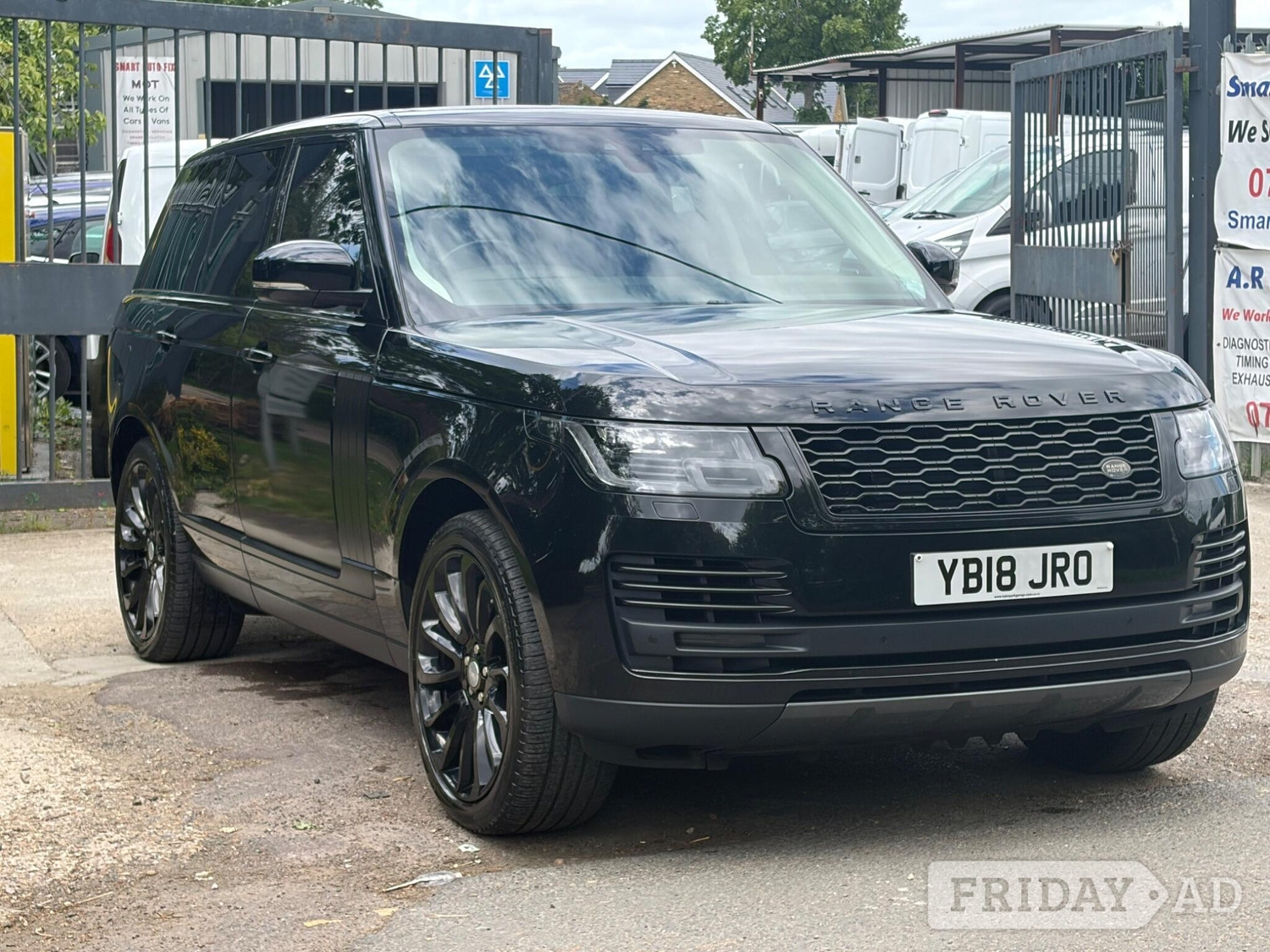 Land Rover Range Rover 2018 in Hayes