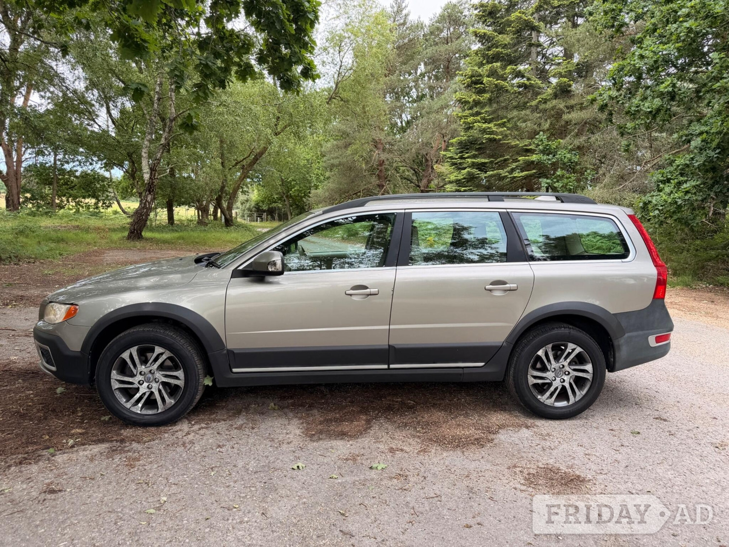 Volvo XC70 2011 - Cars in Ringwood