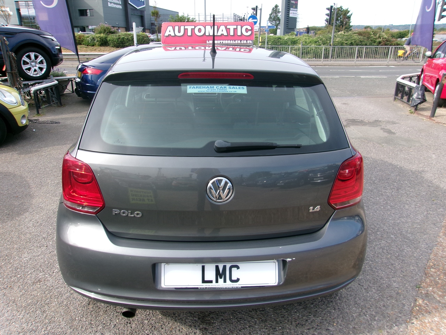 Volkswagen Polo 2009 - Cars