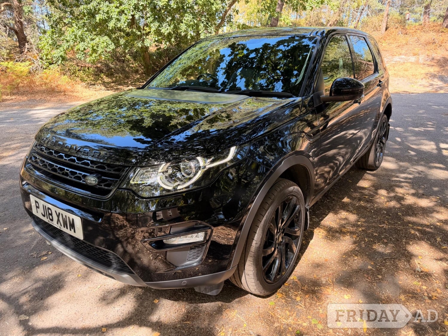 [ berth ]Land Rover Discovery Sport