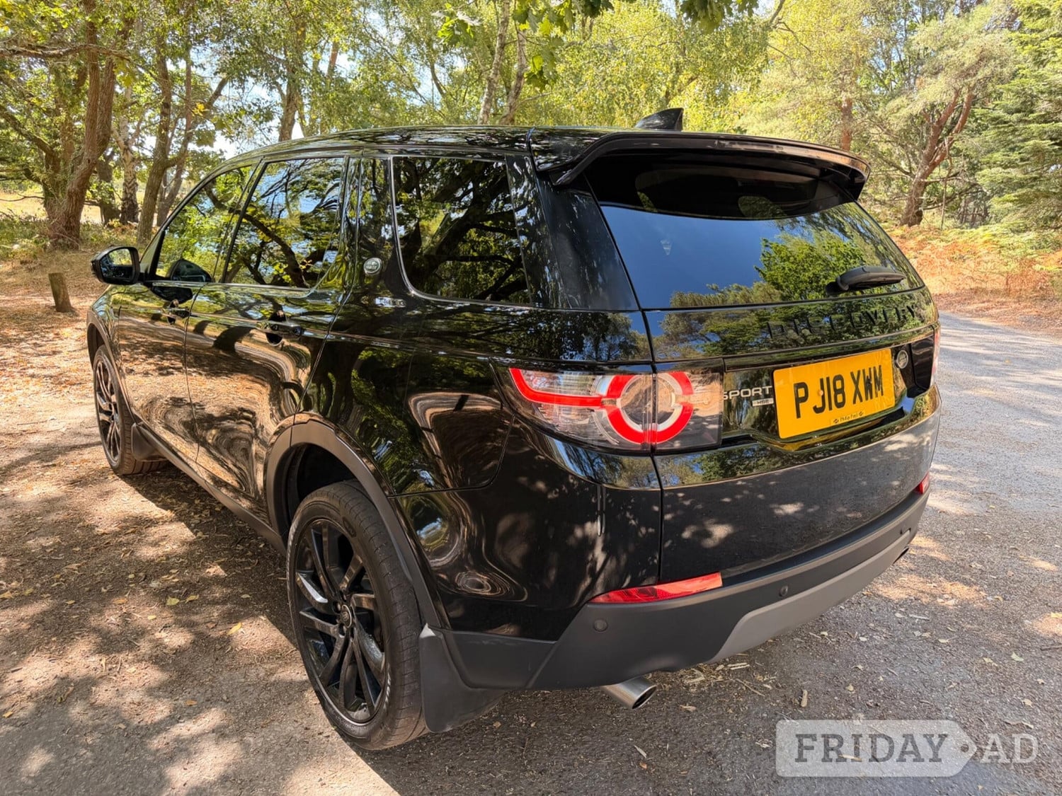 Land Rover Discovery Sport 2018 - Cars in Ringwood