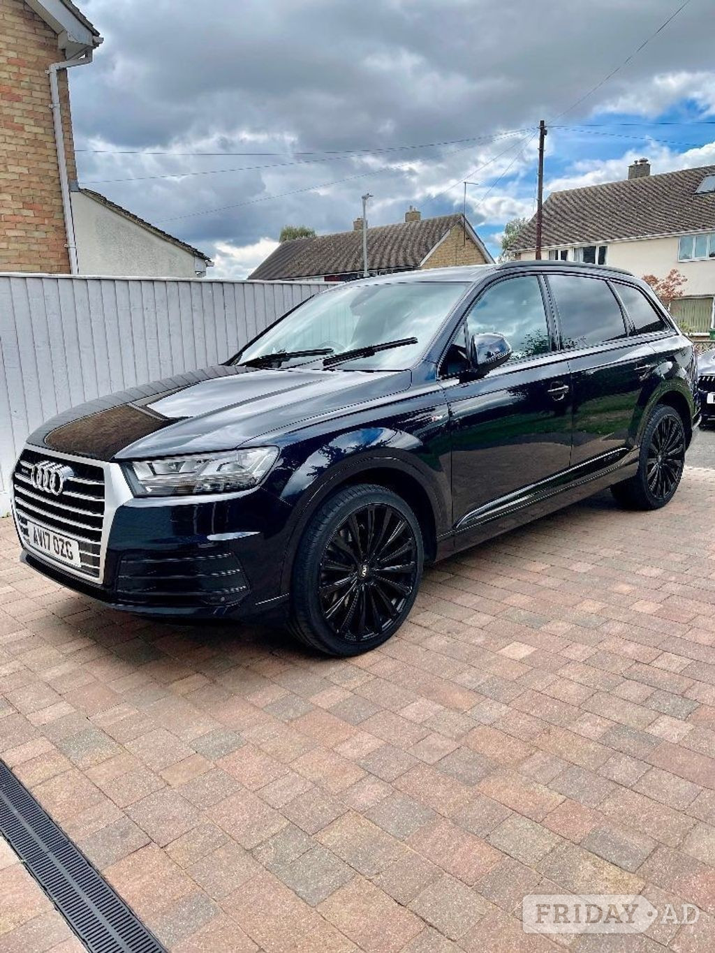 Audi Q7 2017 in St. Albans