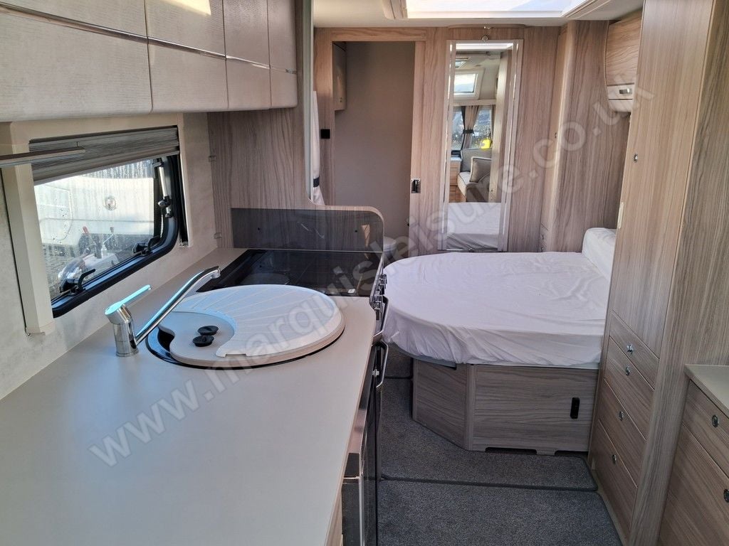 Elddis Chatsworth 554 2022 - Motorhomes & Caravans in Exeter