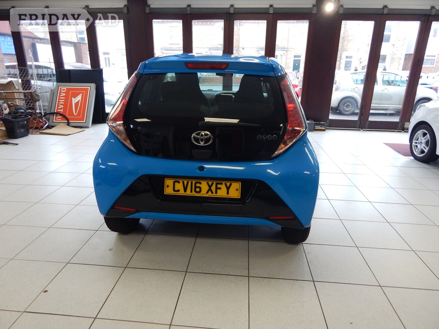 Toyota Aygo 2016 - Cars