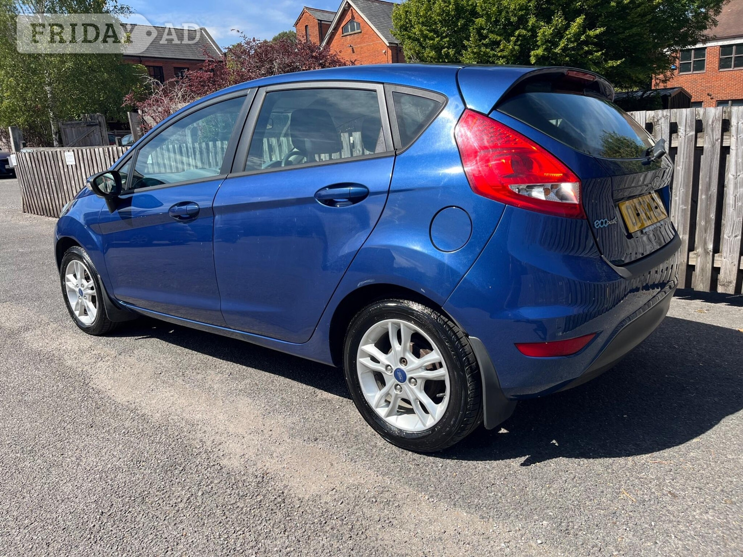 [ berth ]Ford Fiesta