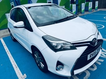 Toyota Yaris 2015