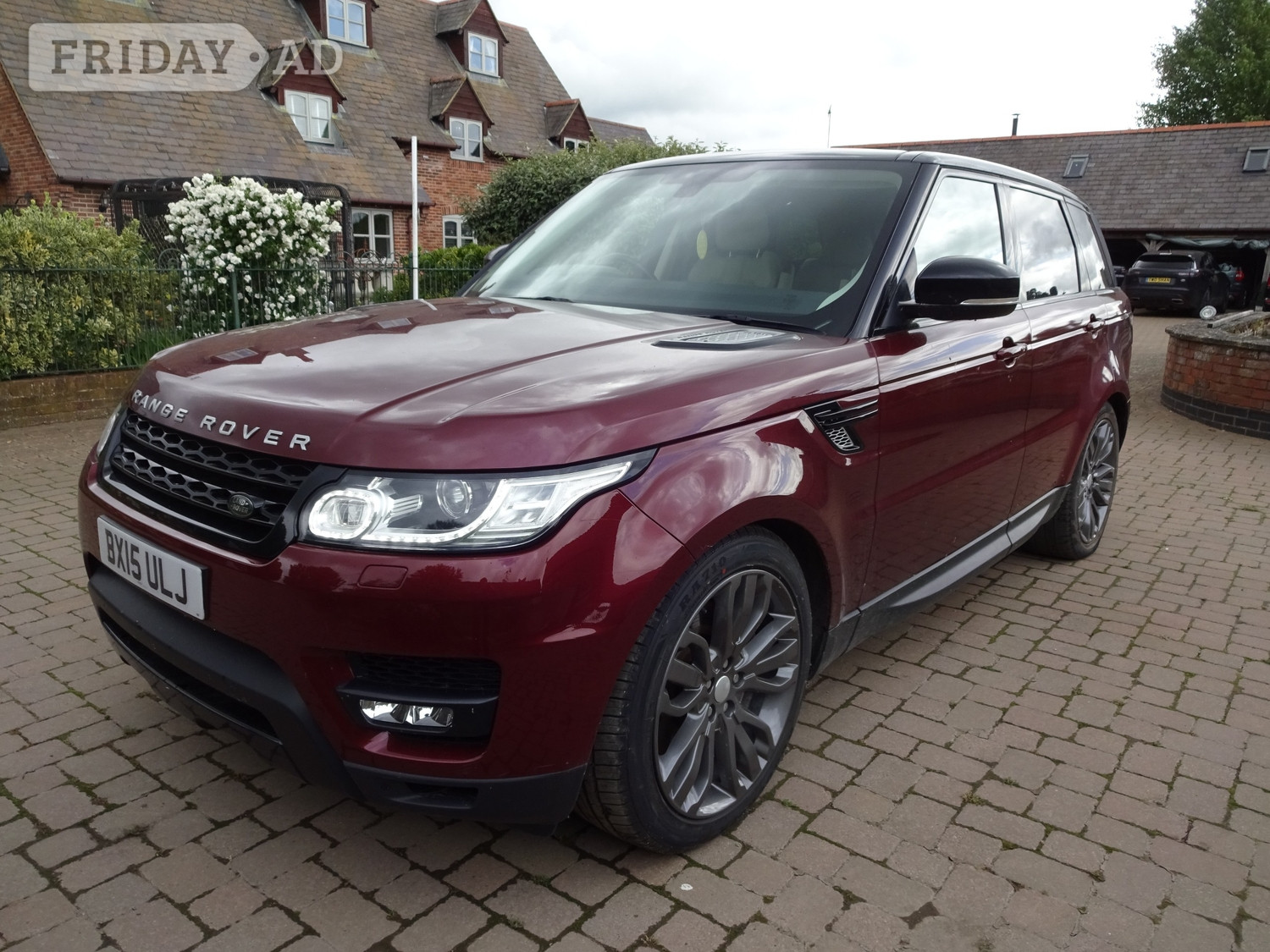 [ berth ]Land Rover Range Rover Sport