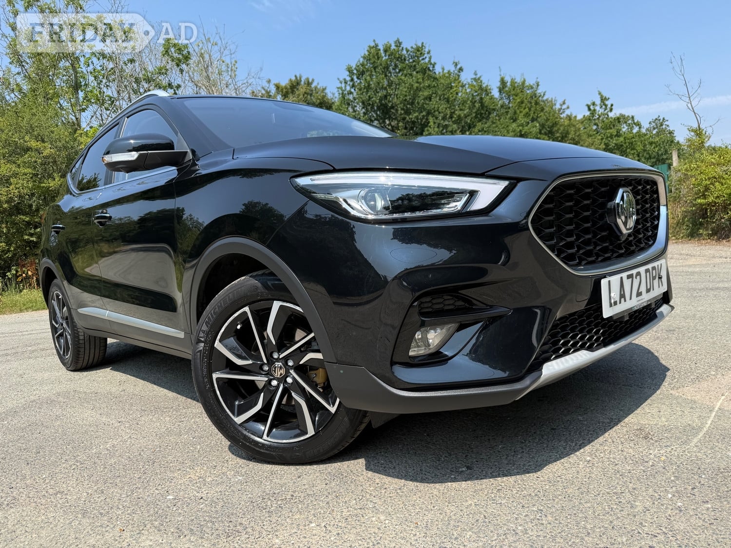 [ berth ]MG ZS