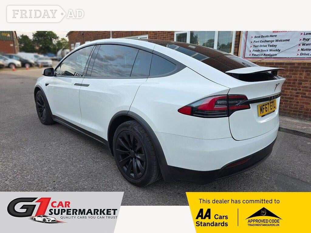 Tesla Model X 2017 - Cars in Leighton Buzzard