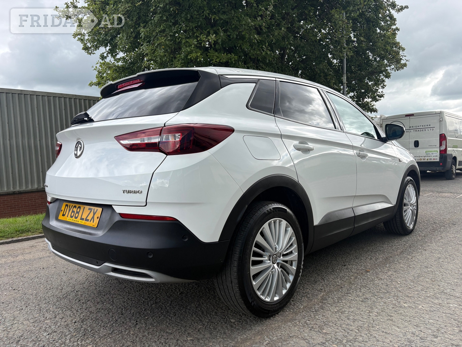 [ berth ]Vauxhall Grandland X