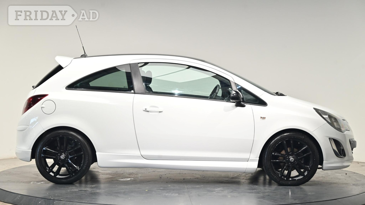 Vauxhall Corsa 2014 - Cars in Cullompton