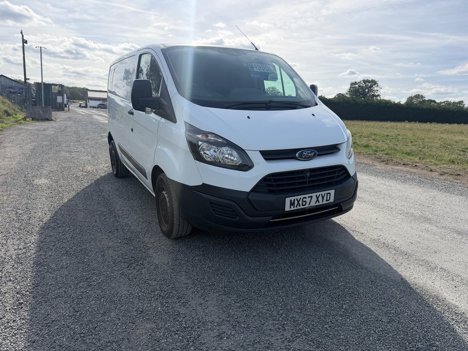 [ berth ]Ford Transit Custom