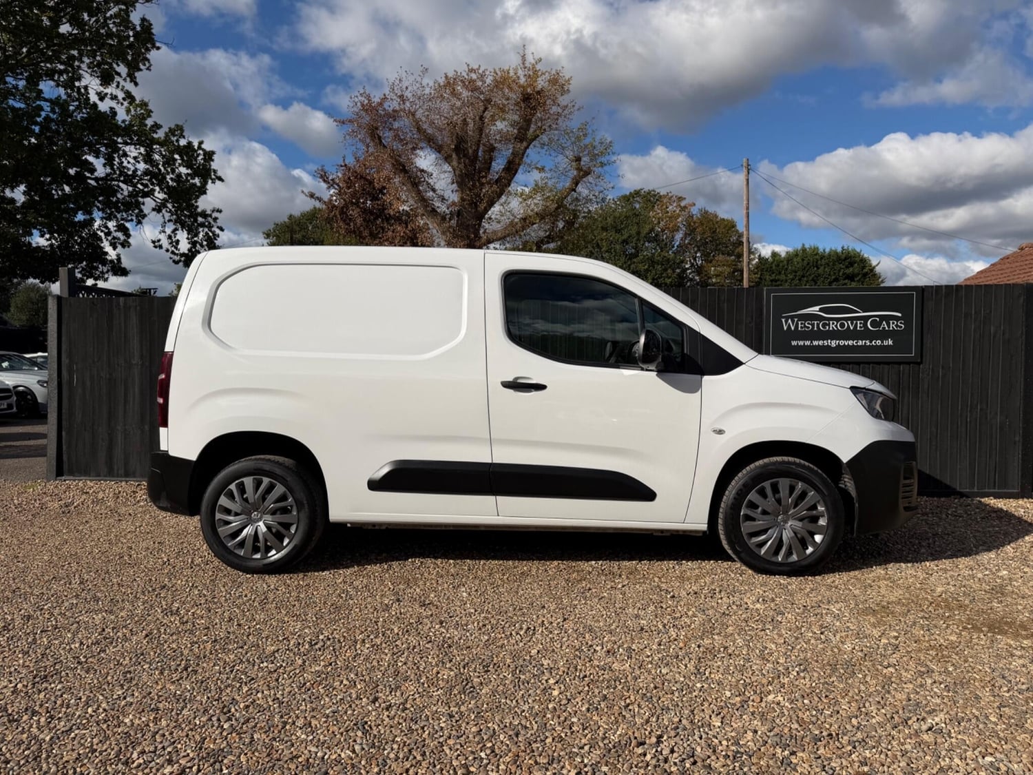Peugeot Partner Addlestone