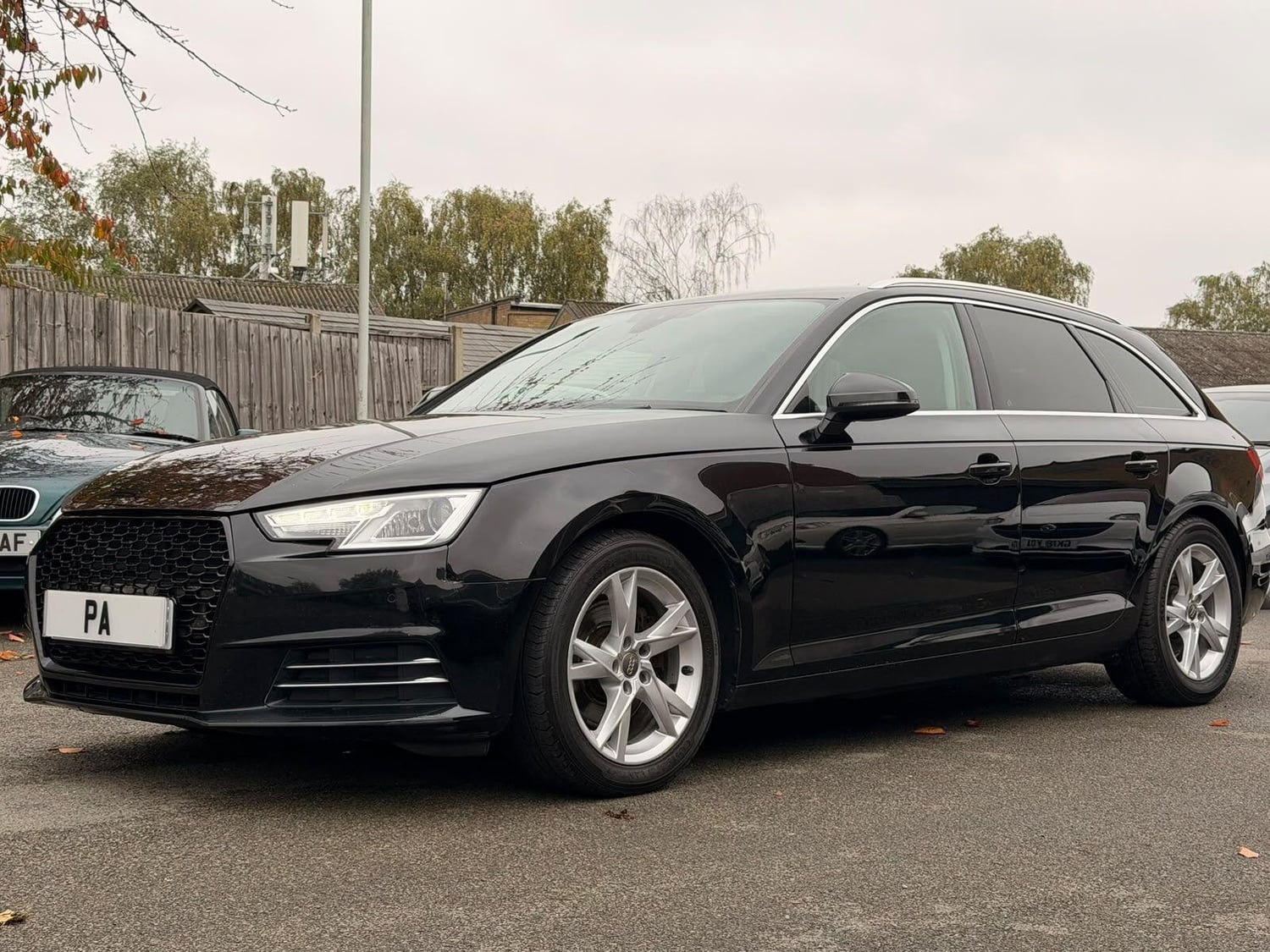 Audi A4 Avant 2018 - Cars in Wigston