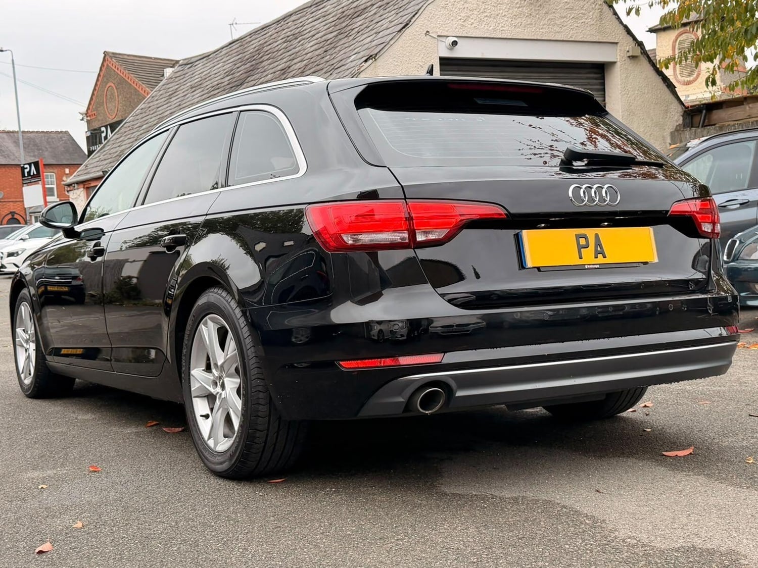 Audi A4 Avant 2018 - Cars