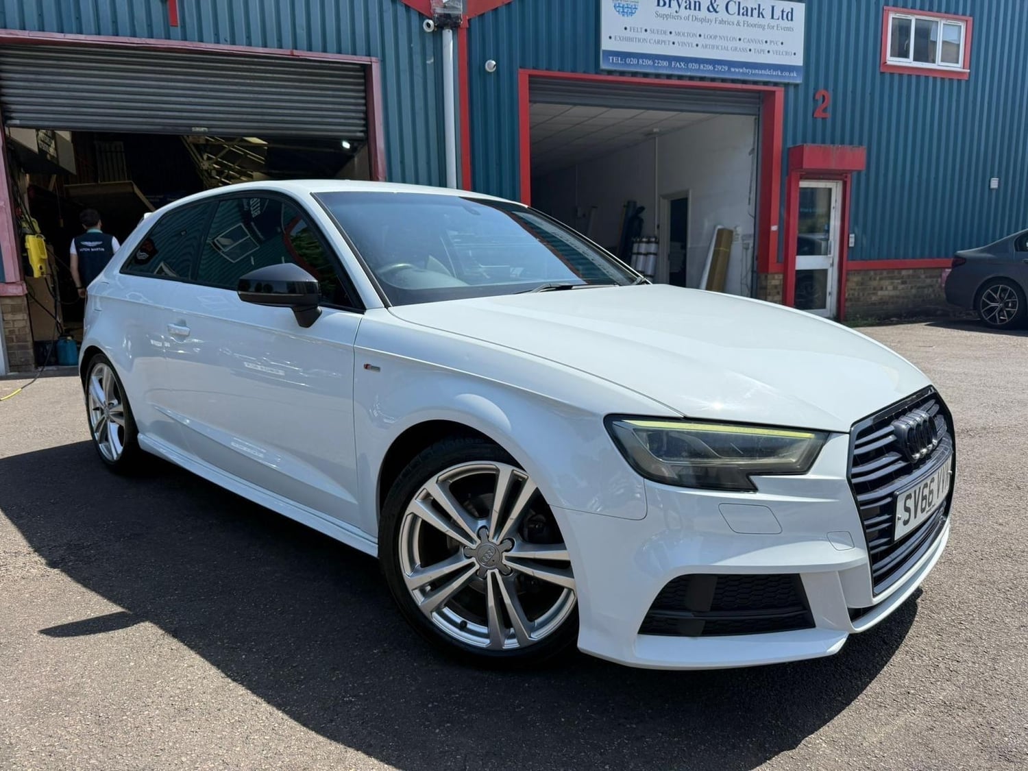 [ berth ]Audi A3