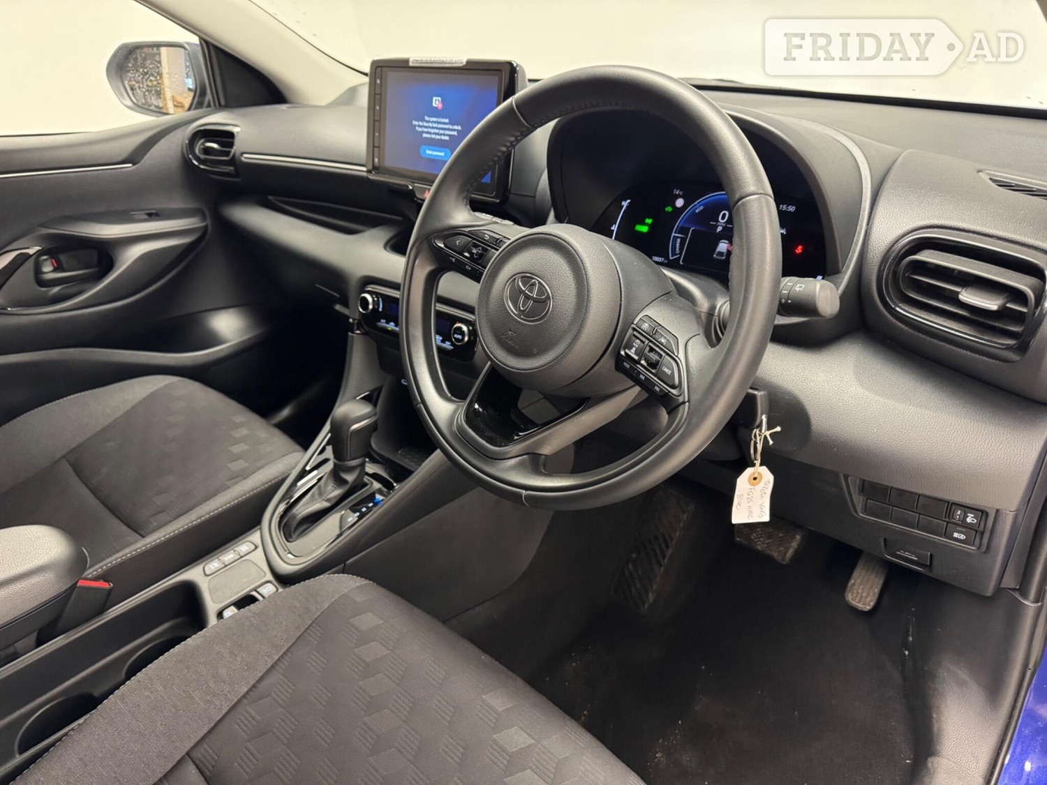 Toyota Yaris 2025 - Cars