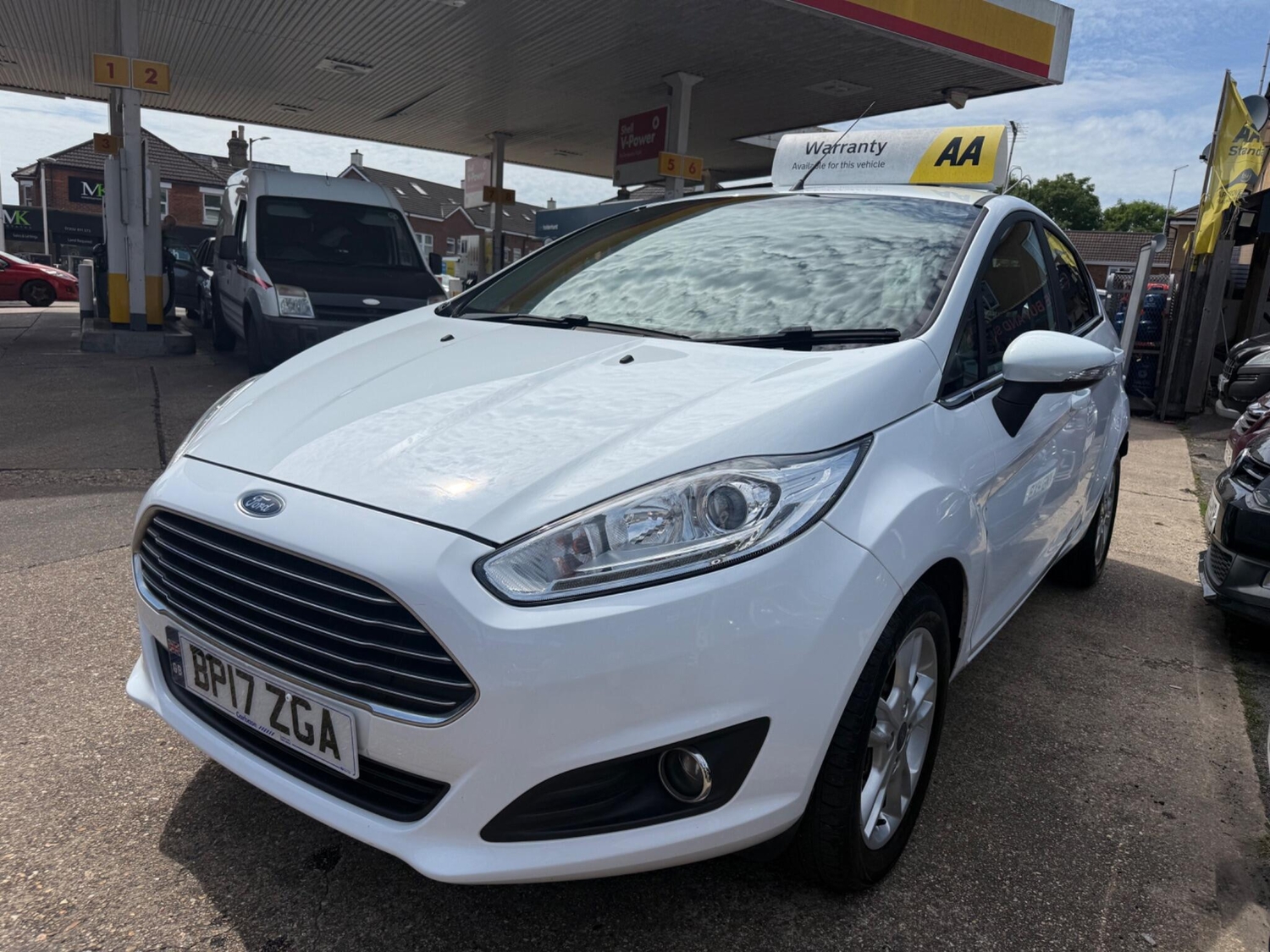 [ berth ]Ford Fiesta