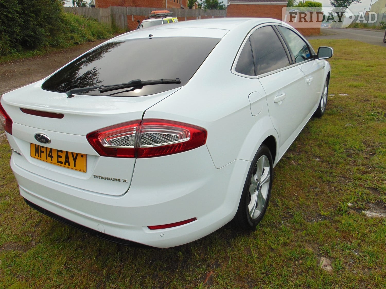 [ berth ]Ford Mondeo