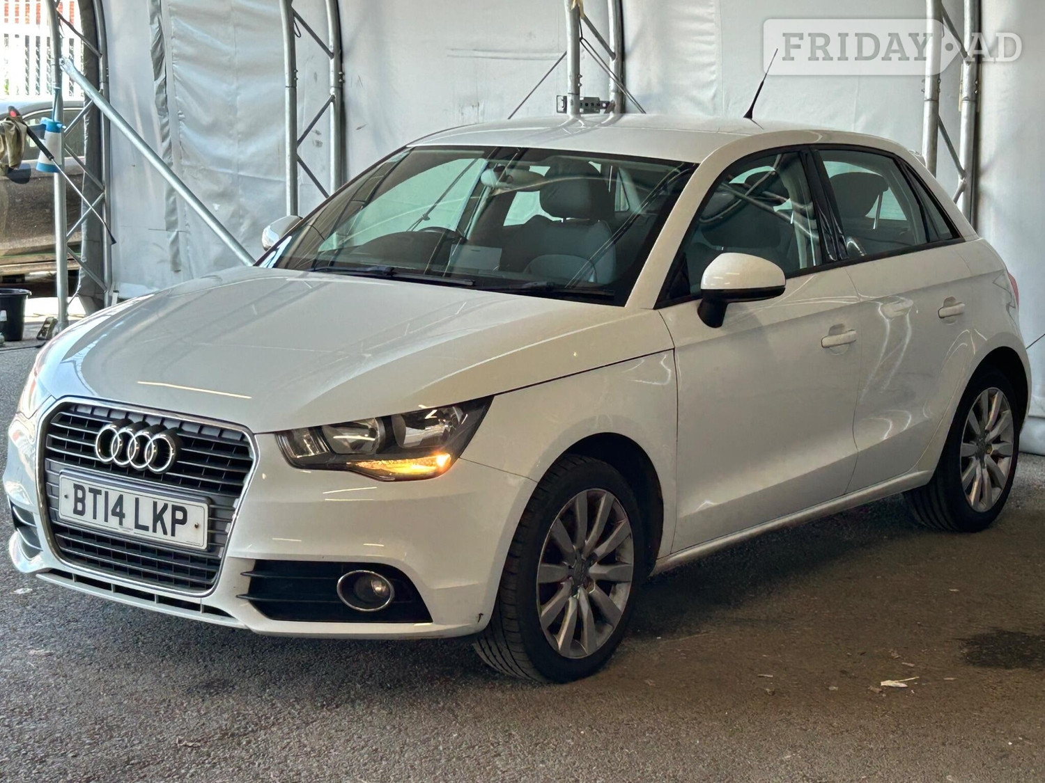 [ berth ]Audi A1