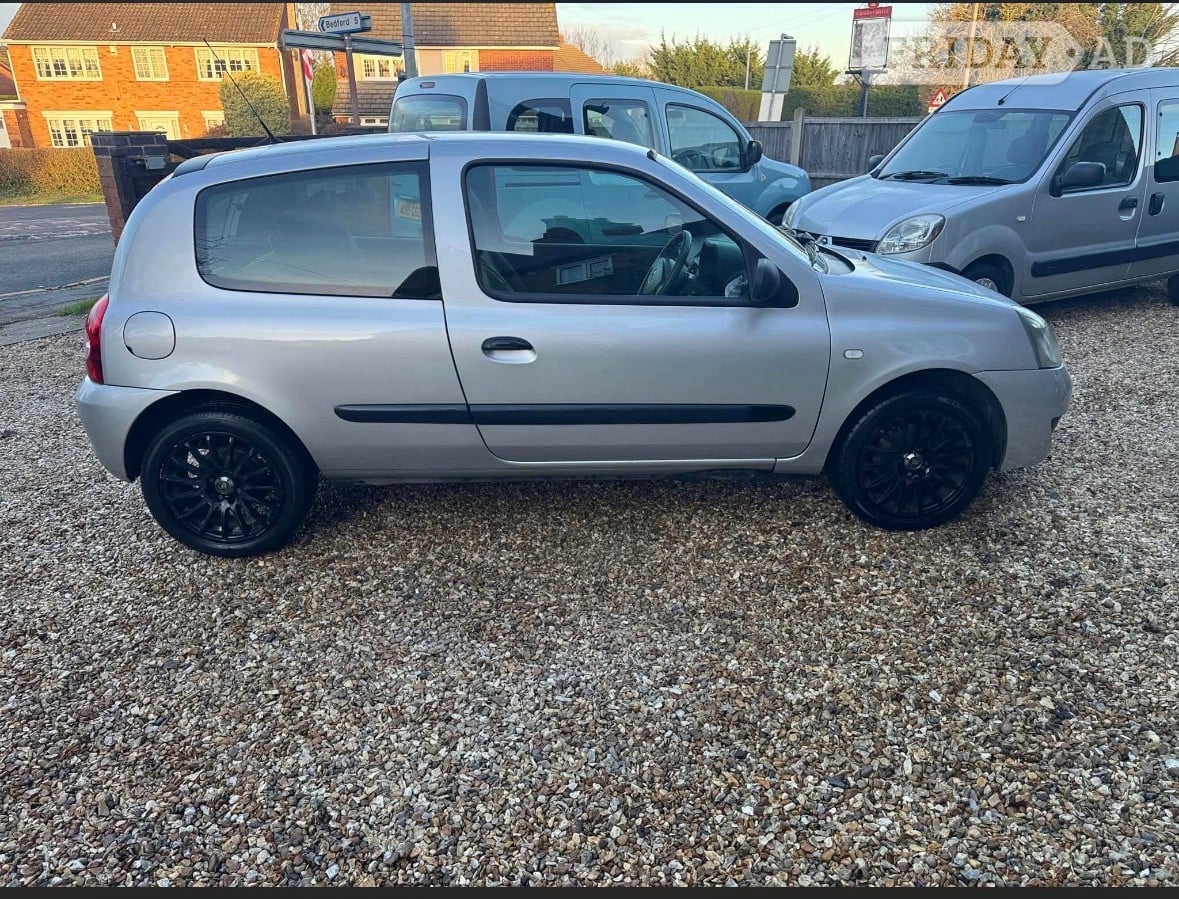 Renault Clio Rochester