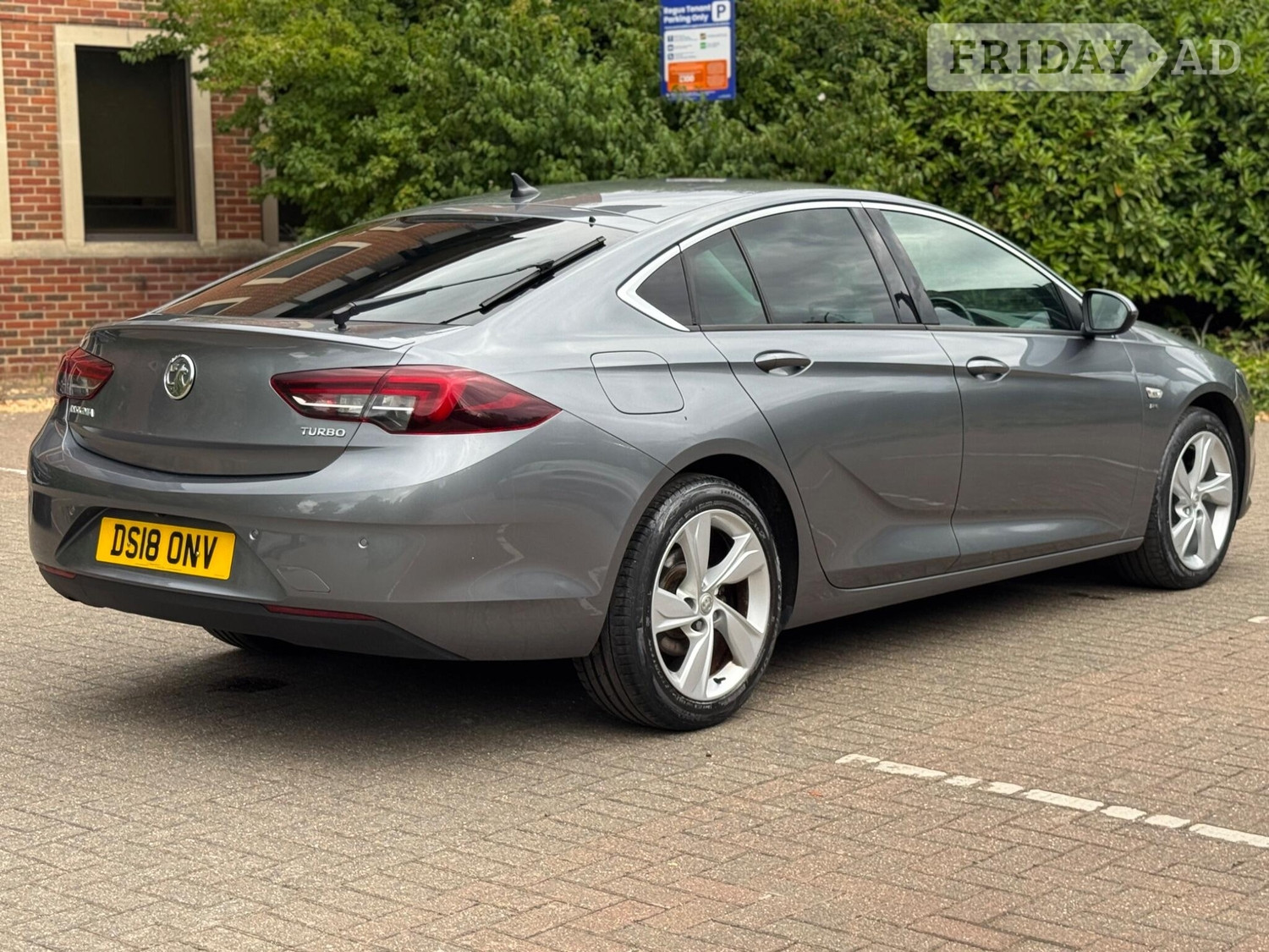 Vauxhall Insignia 2018 - Cars
