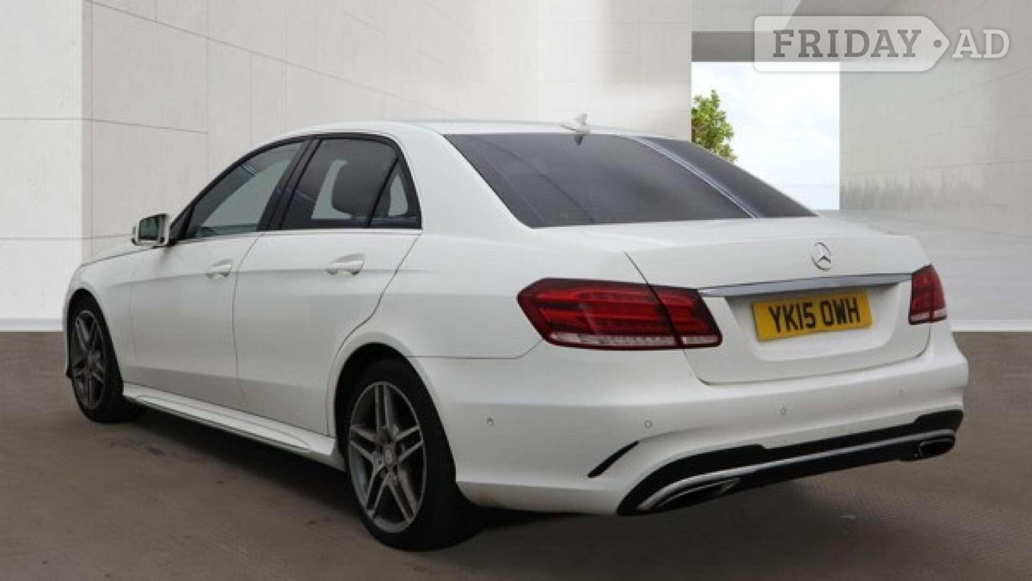 [ berth ]Mercedes-Benz E Class