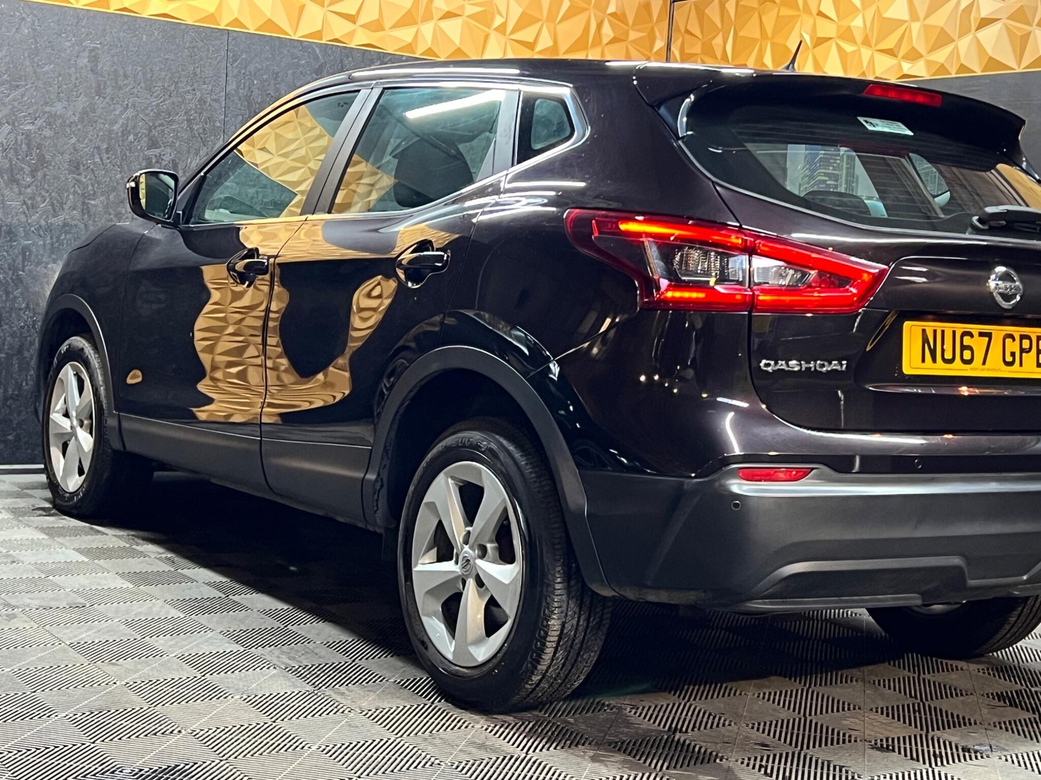 [ berth ]Nissan Qashqai