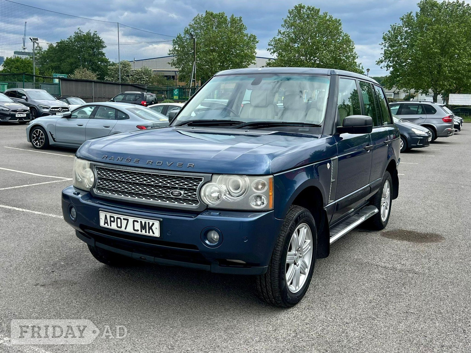 Land Rover Range Rover Wembley