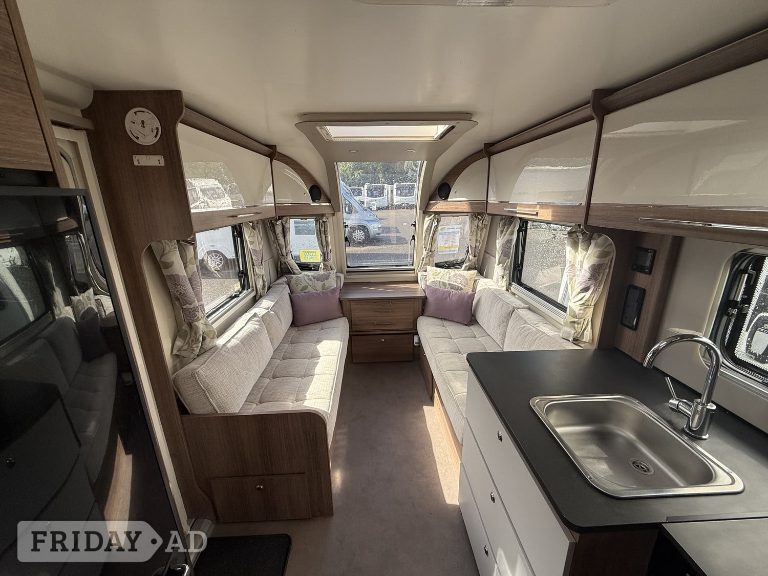 [4 berth ]Bailey Unicorn Valencia