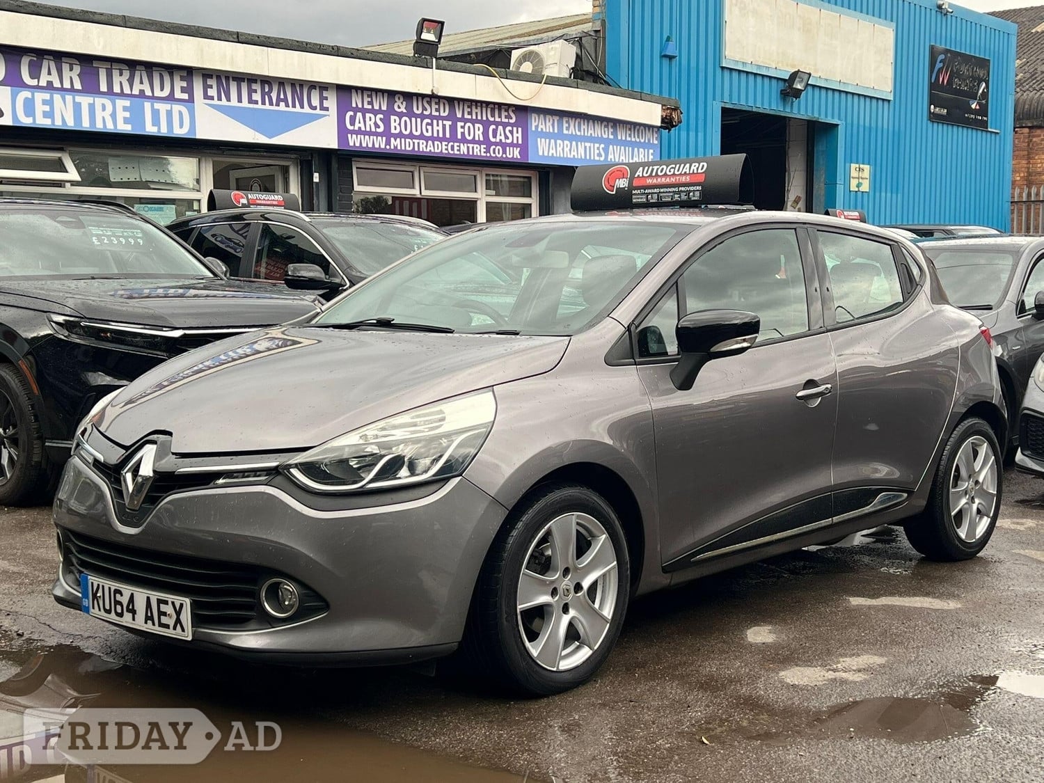 [ berth ]Renault Clio