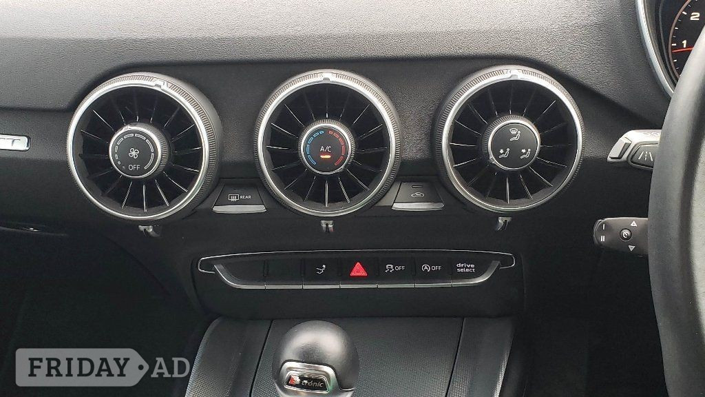 [ berth ]Audi TT