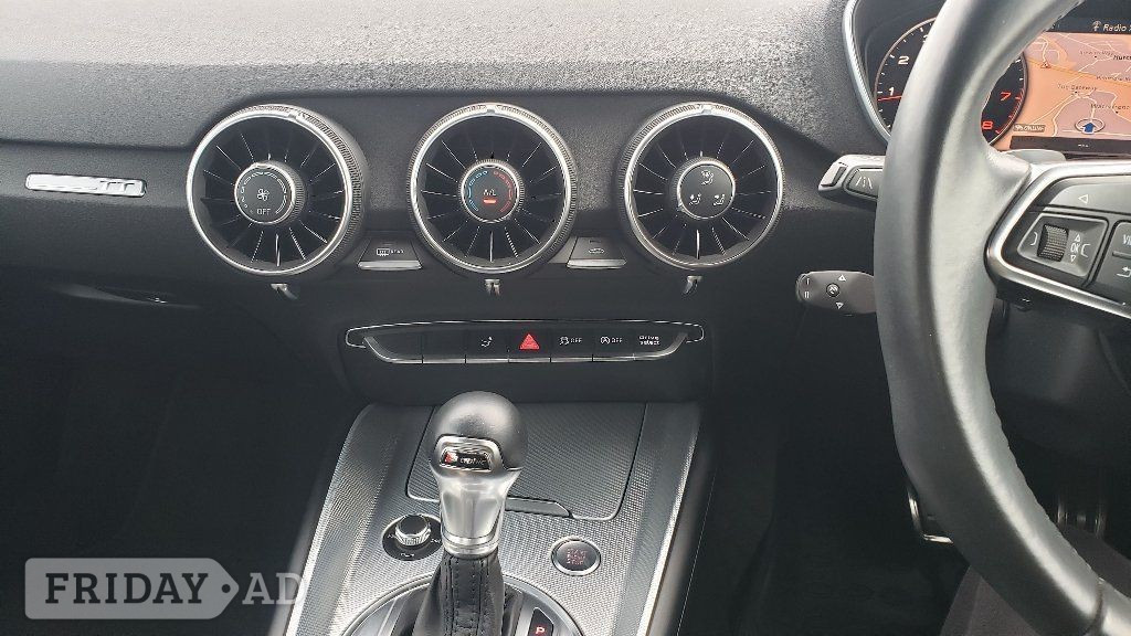 Audi TT 2015 - Cars in St. Albans