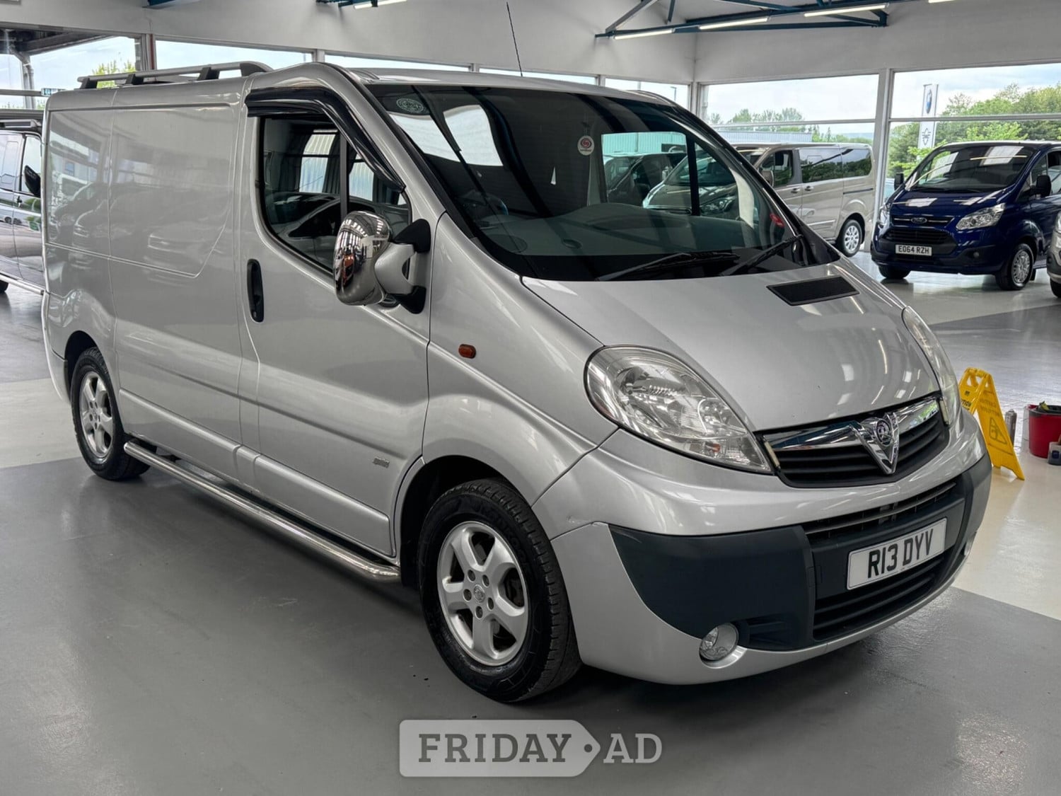 Vauxhall Vivaro 2013 in Bolton