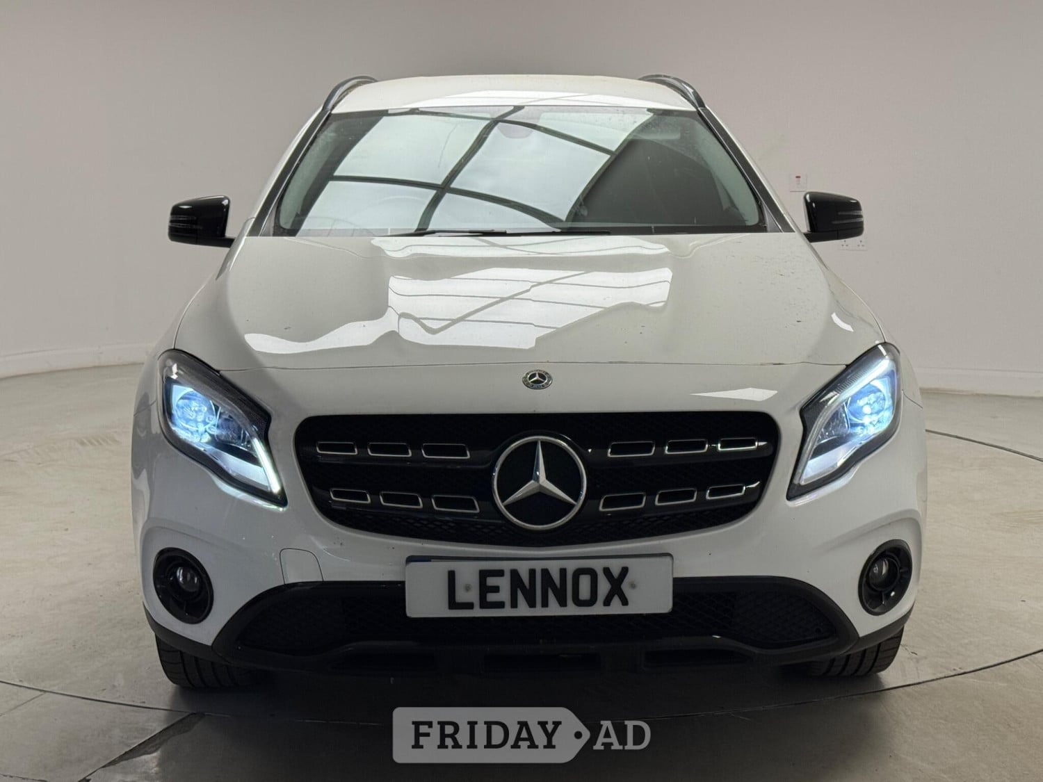 Mercedes-Benz GLA Brent
