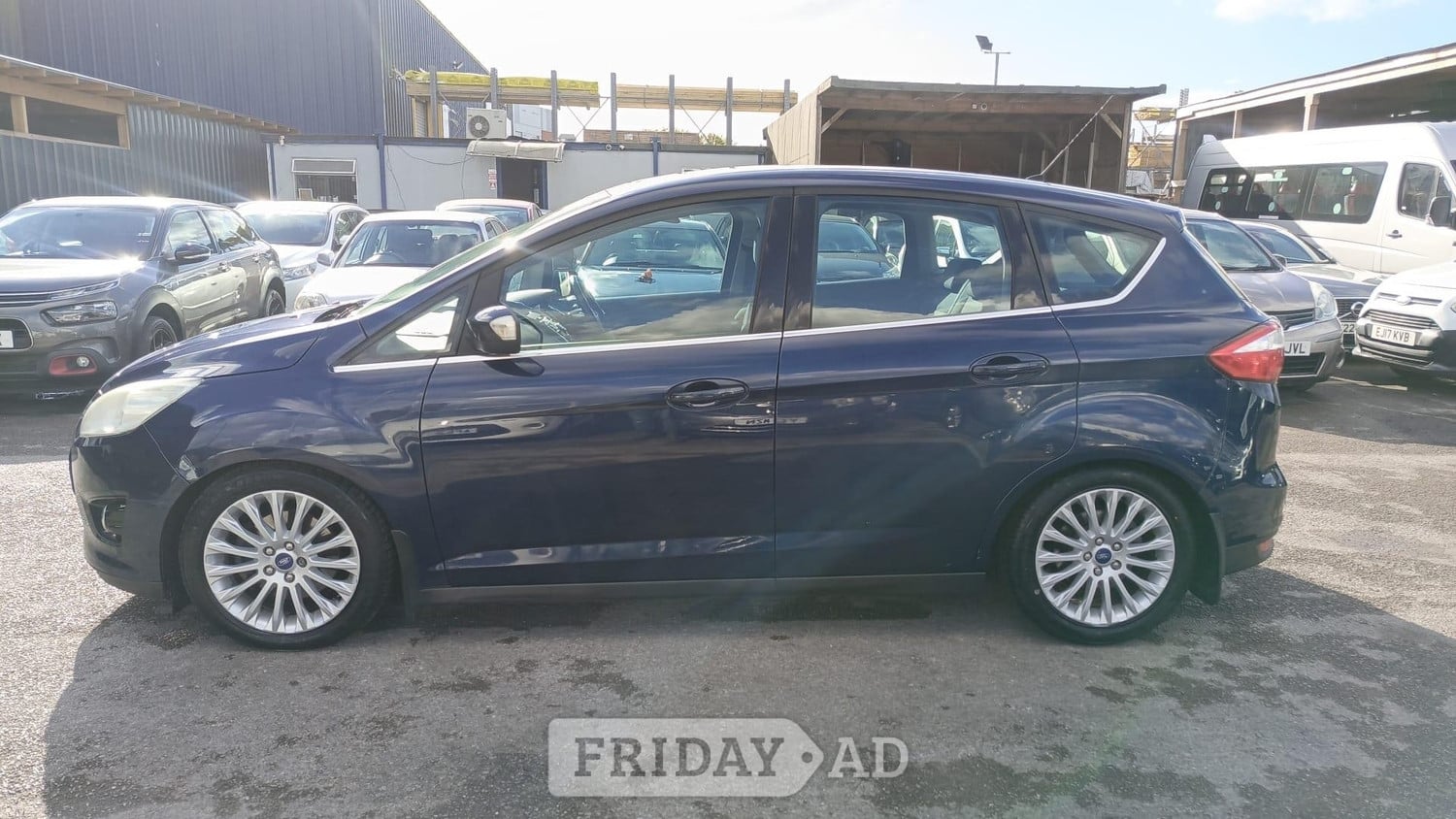 [ berth ]Ford C-MAX