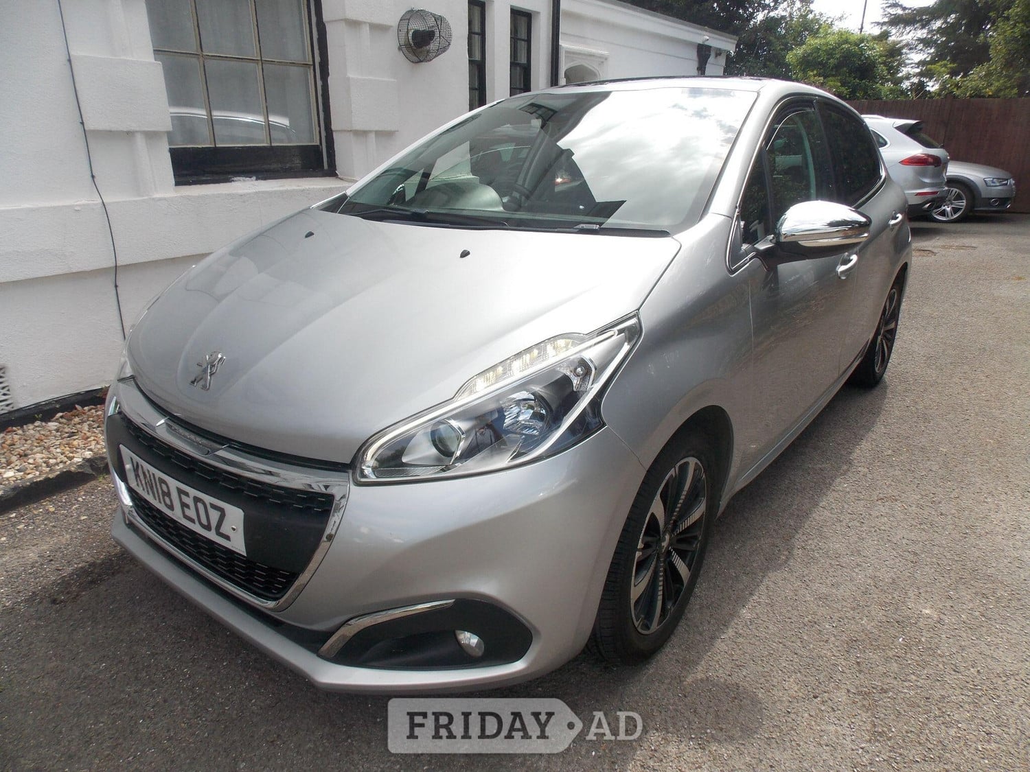 Peugeot 208 2018 in Enfield