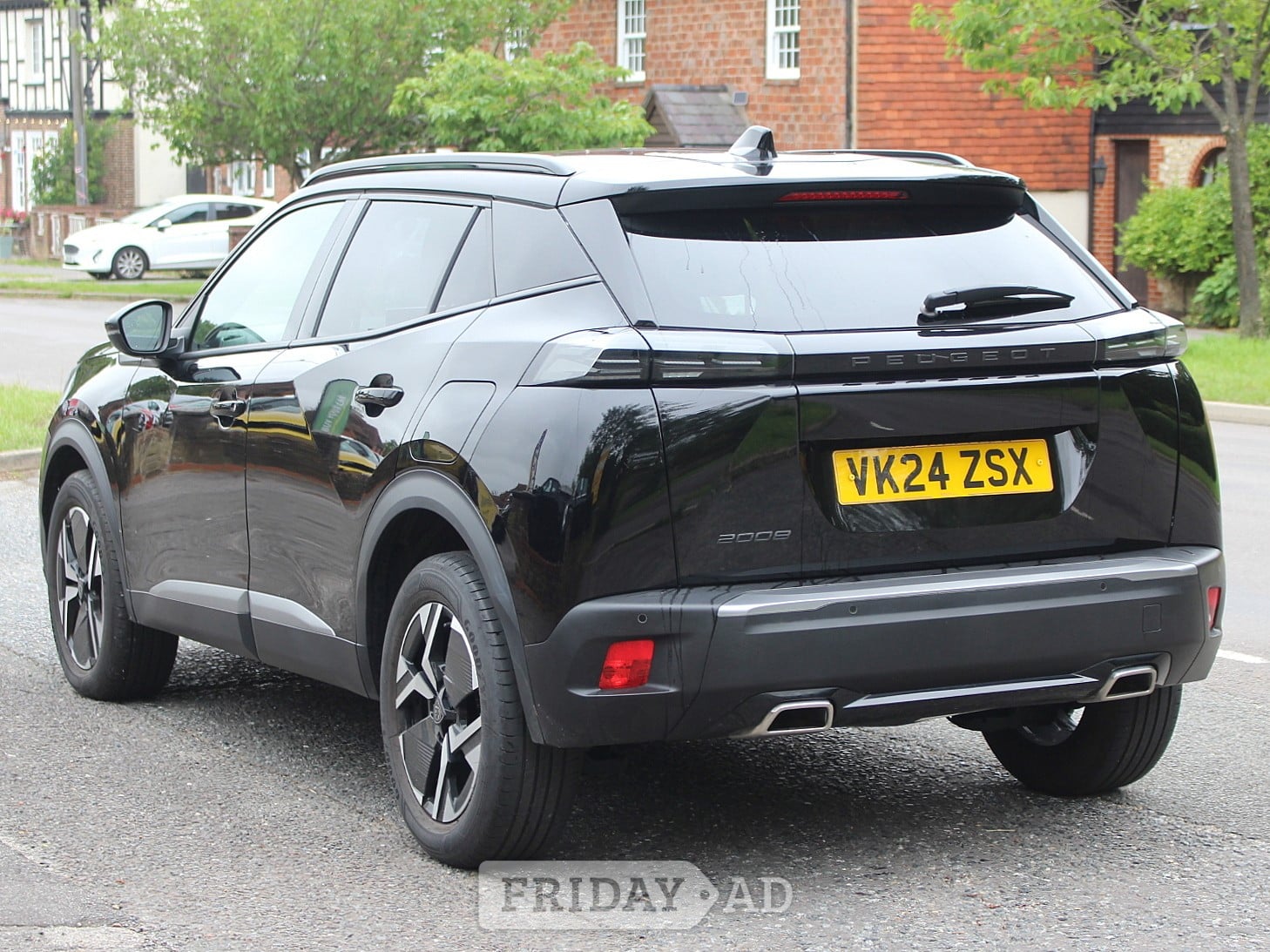 [ berth ]Peugeot 2008