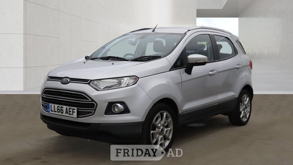 [ berth ]Ford Ecosport