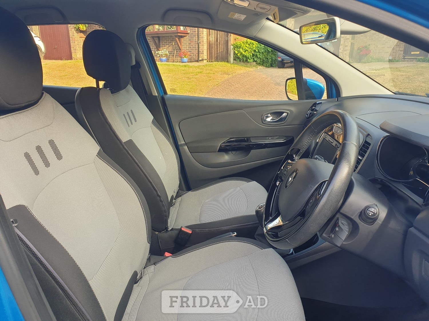 Renault Captur 2014 - Cars