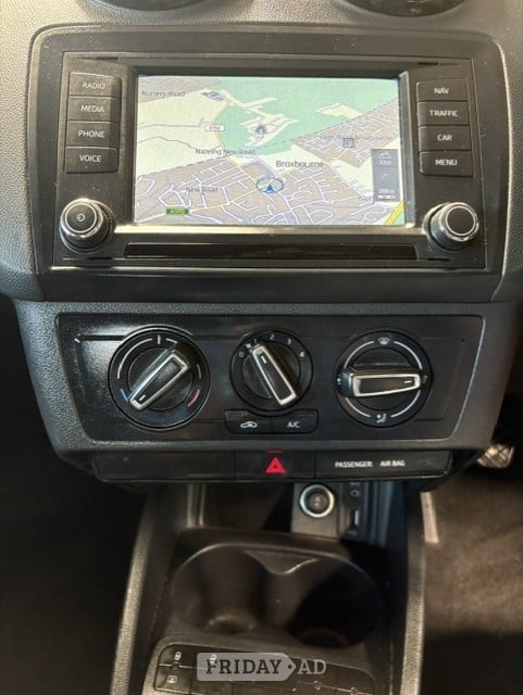 [ berth ]SEAT Ibiza