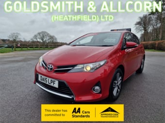 Toyota Auris 2015