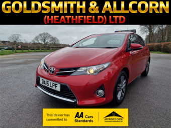 Toyota Auris 2015