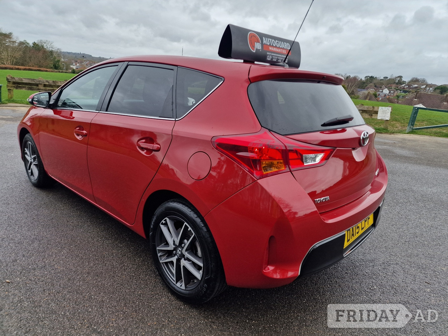 Toyota Auris 2015 - Cars in Heathfield