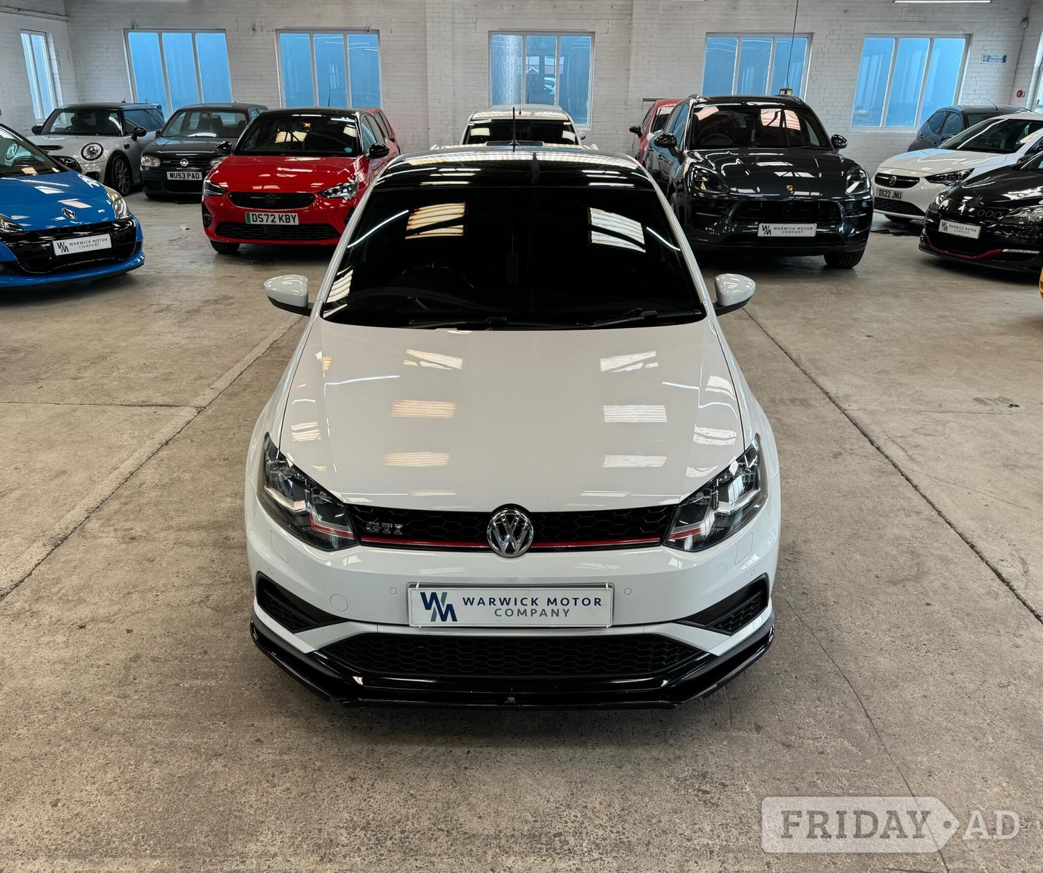 Volkswagen Polo 2016 - Cars in Warwick
