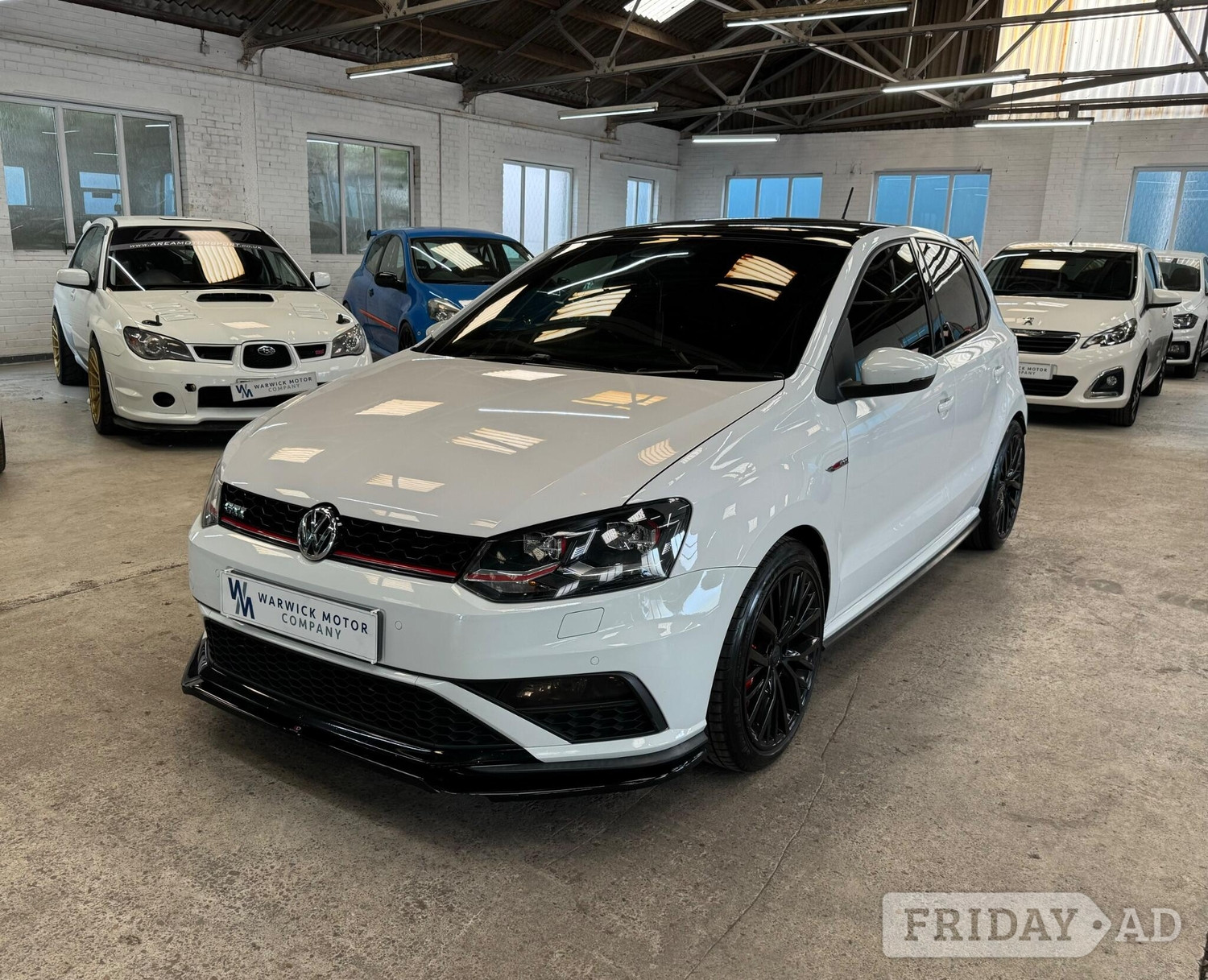 Volkswagen Polo 2016 - Cars